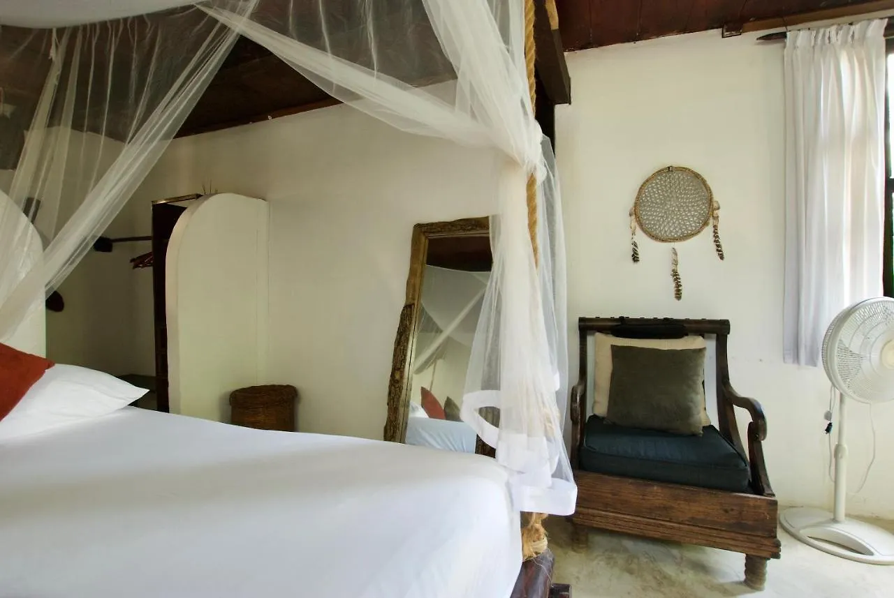 ****  Hotel Zulum Tulum Pueblo Mexico